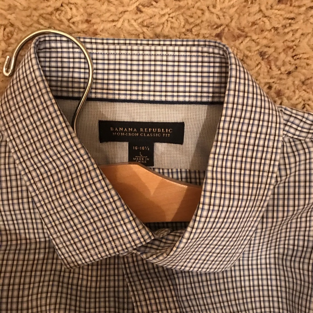Banana Republic • Size L • 16 16 1/2